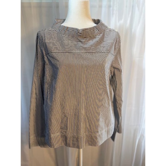 J.‎ Crew Size 8 Shirt 100% Cotton High-Low Long Sleeve Gray / White Stripe NWT - Picture 1 of 5